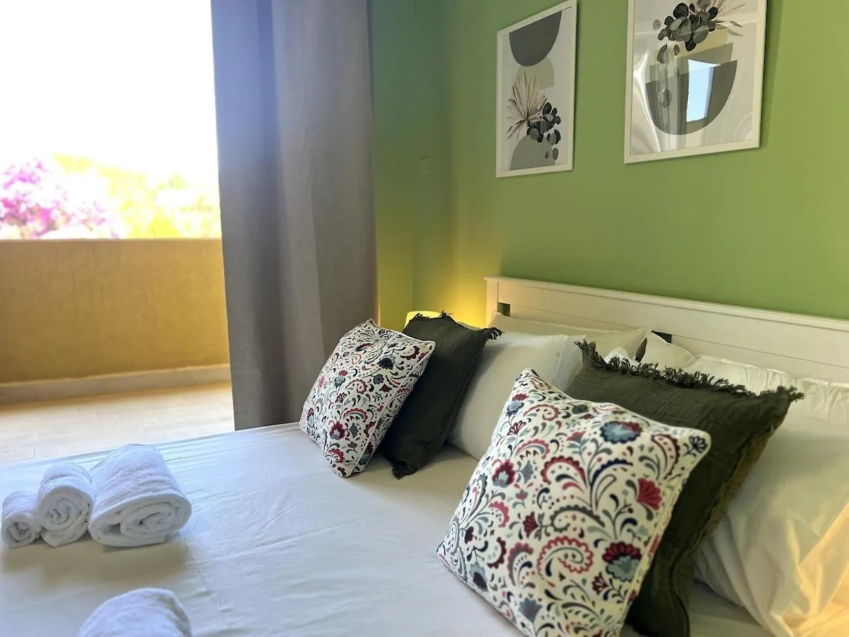 Greta Green Studio باري